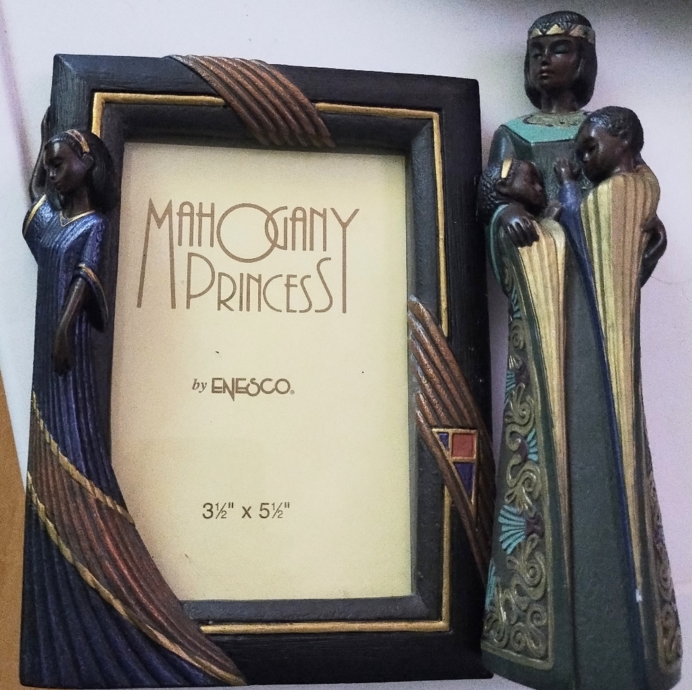 Enesco Mahogany princes figure and frame 2 piece